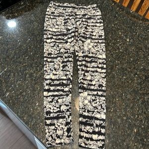 Black & White Floral LuLaRoe Leggings